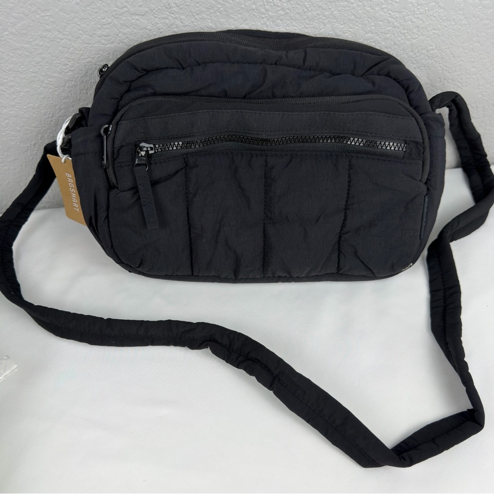 NWT Black Quilted Crossbody Bag - Picture 3 of 7